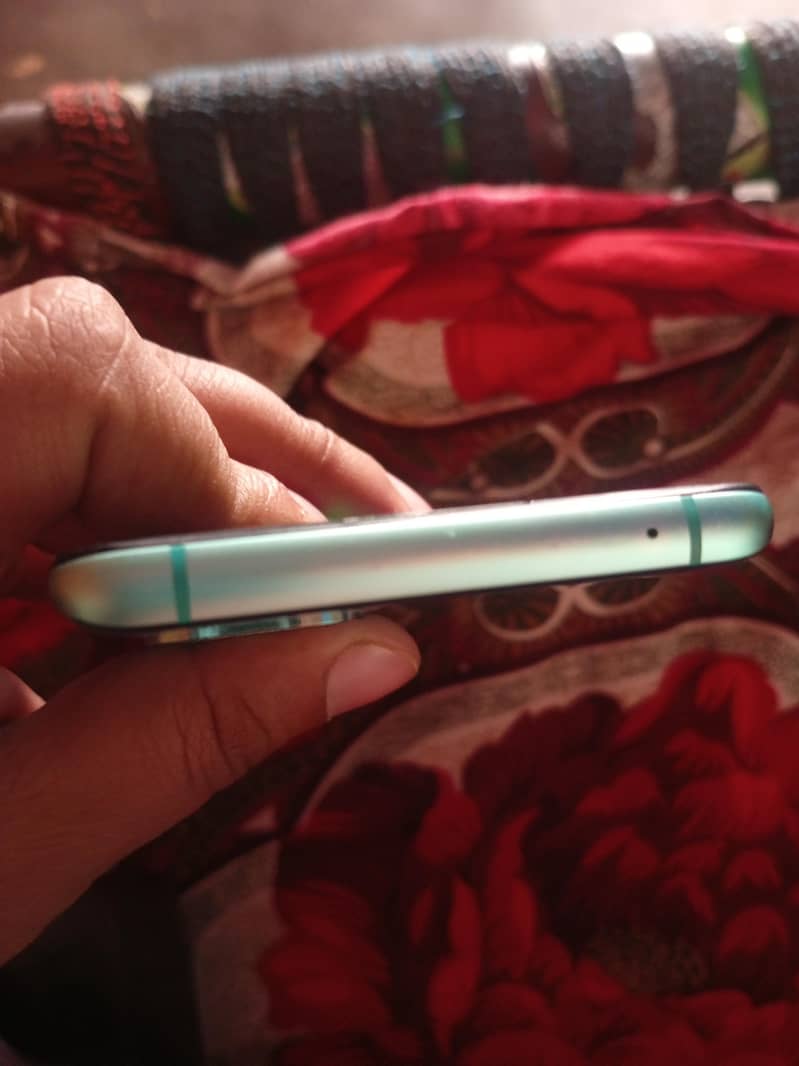 sat all ok usee vip one hand use panel ma line ha use ma bilkl ok ha

                                                            alt=