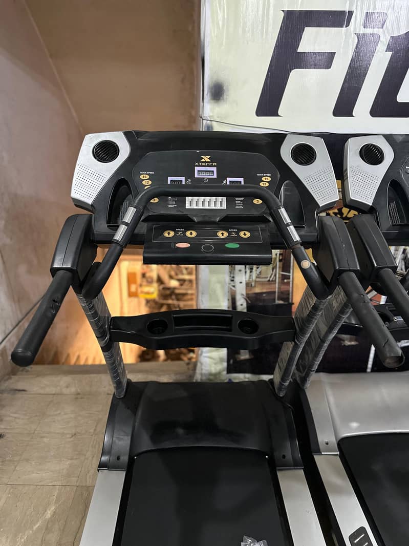 Pakistan's Largest Store Gym Equipments / Treadmills / Ellipticals

                                                            alt=