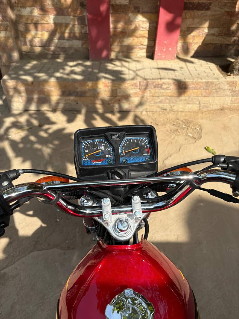 honda cg 125 2026 model • zero meter • karachi no • like new

                                                            alt=