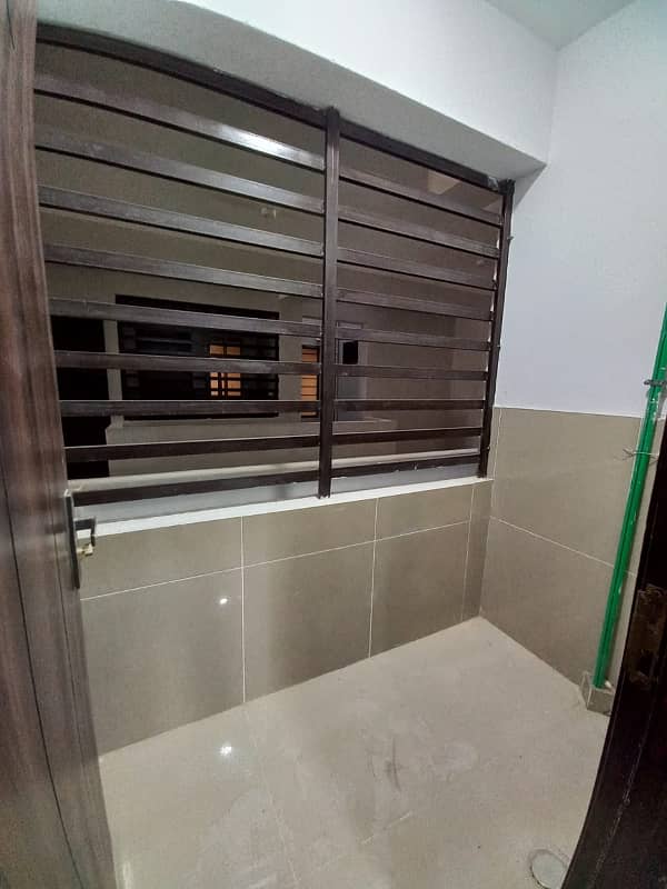 3 BED DD APARTMENT FOR SALE AT CANTT VIEW LODGES.

                                                            alt=