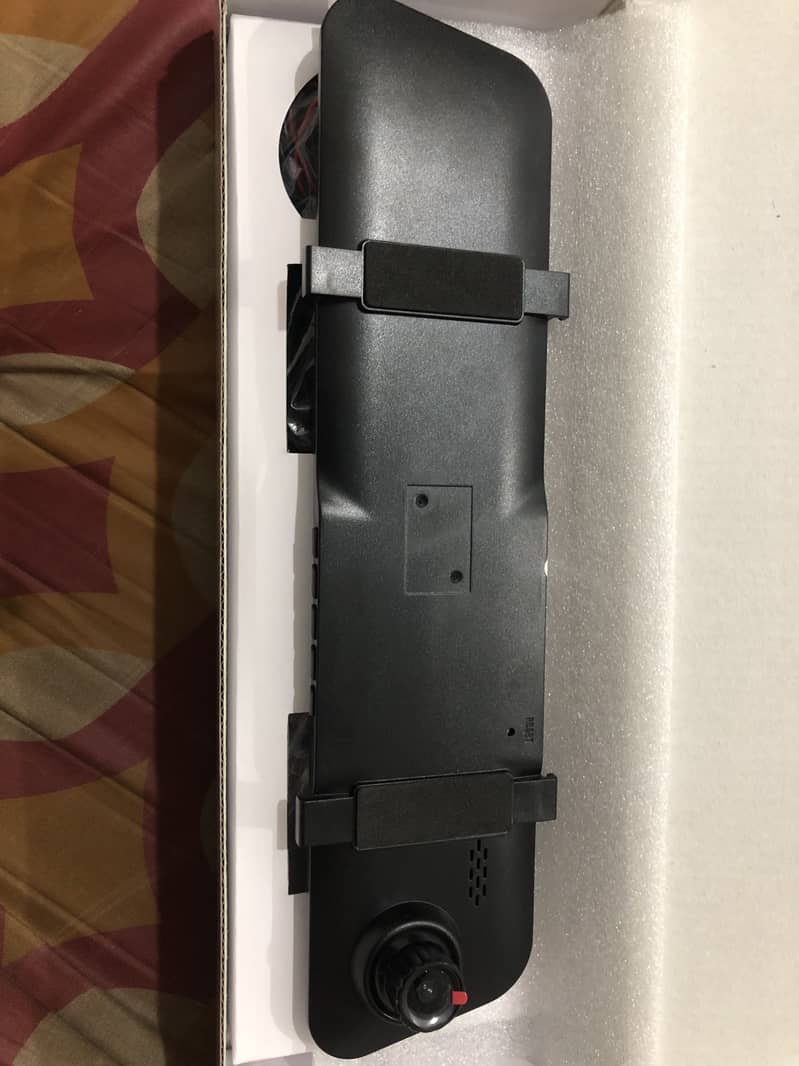 Care rear view mirror

                                                            alt=