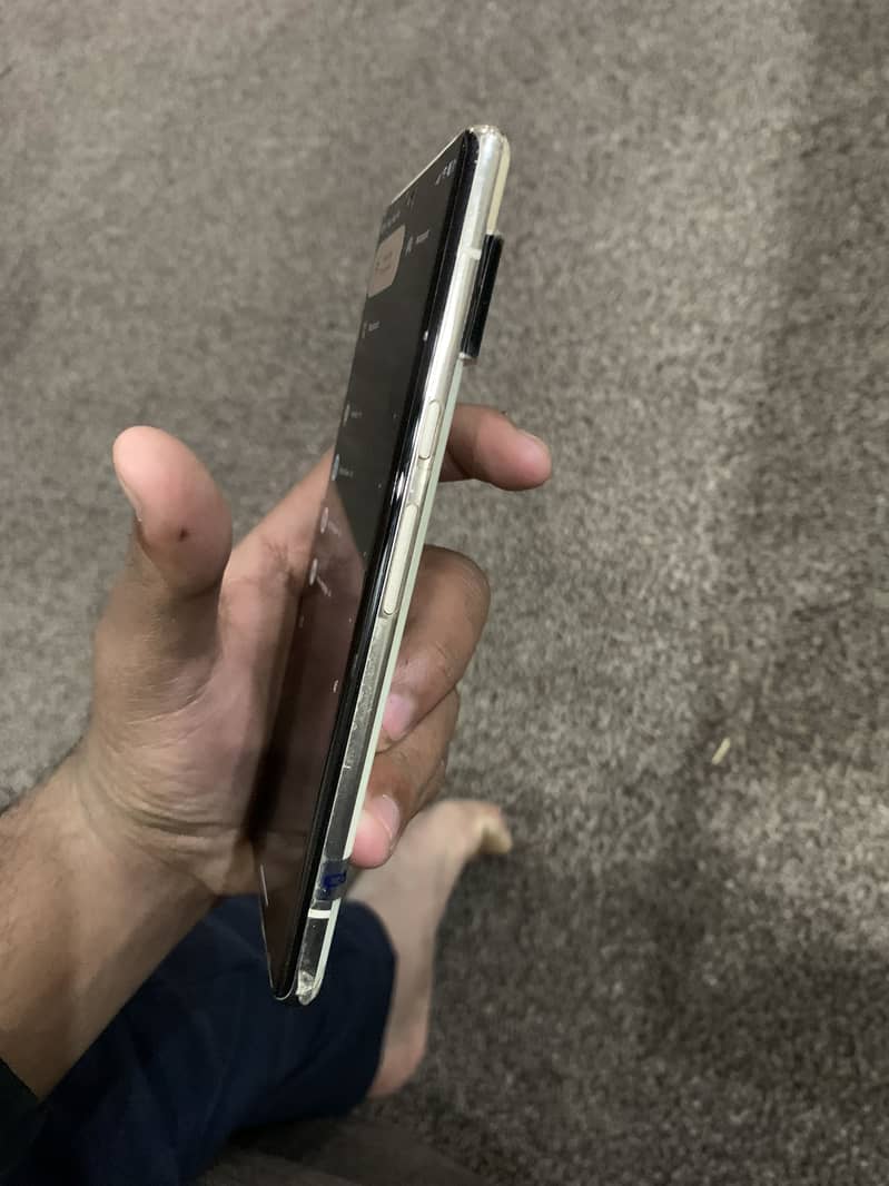 Google pixel 6 pro

                                                            alt=