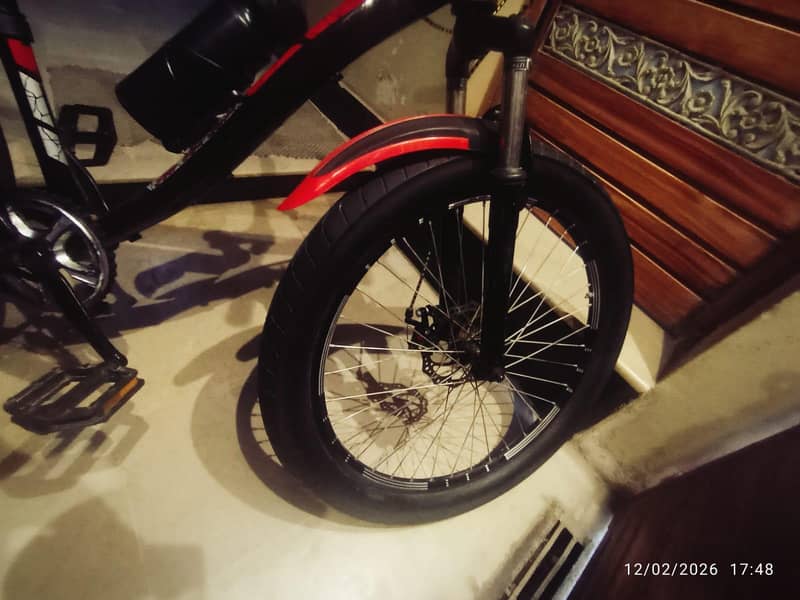 bicycle sport Tive. good

                                                            alt=