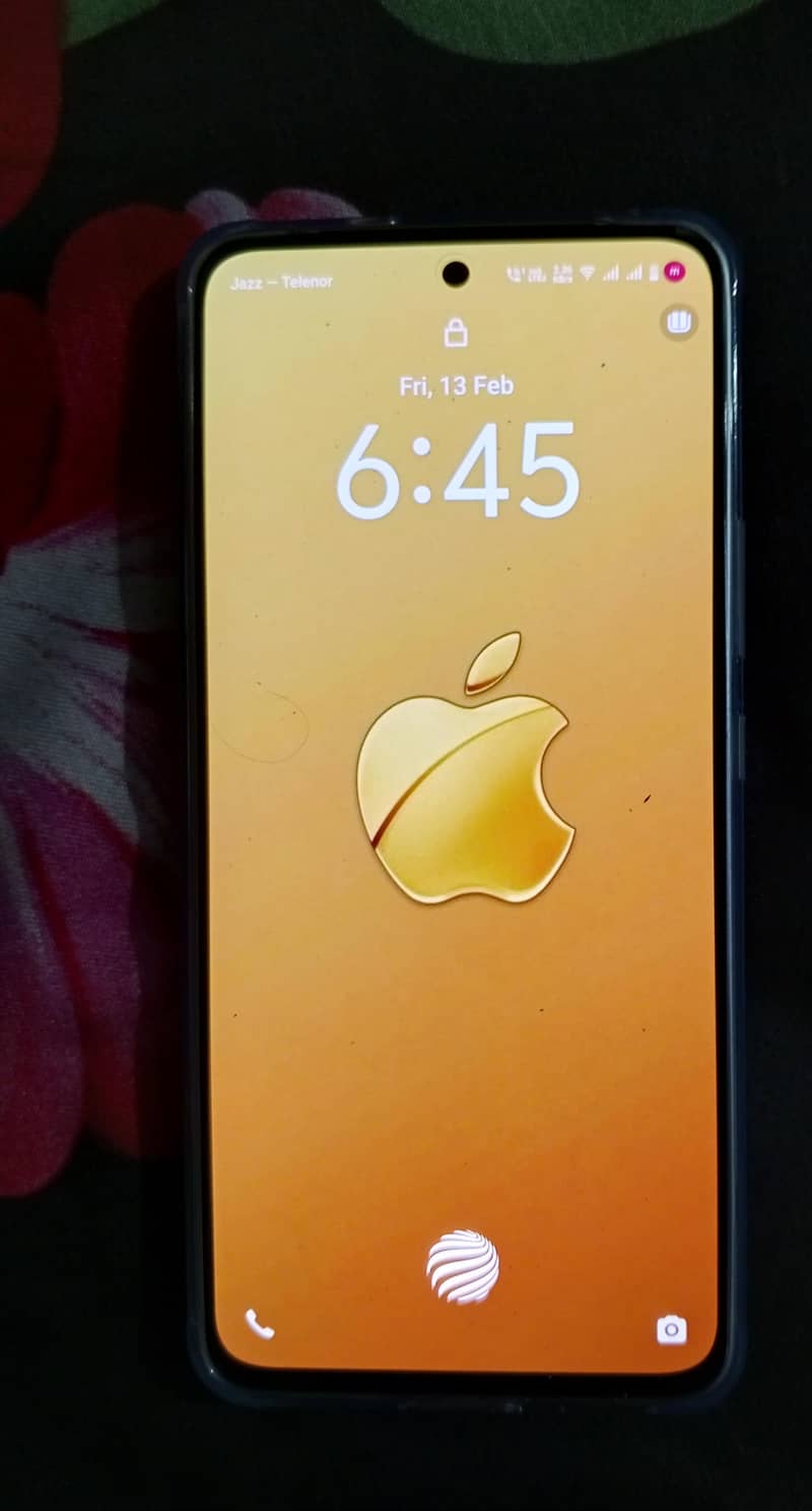 sale vivo y400

                                                            alt=