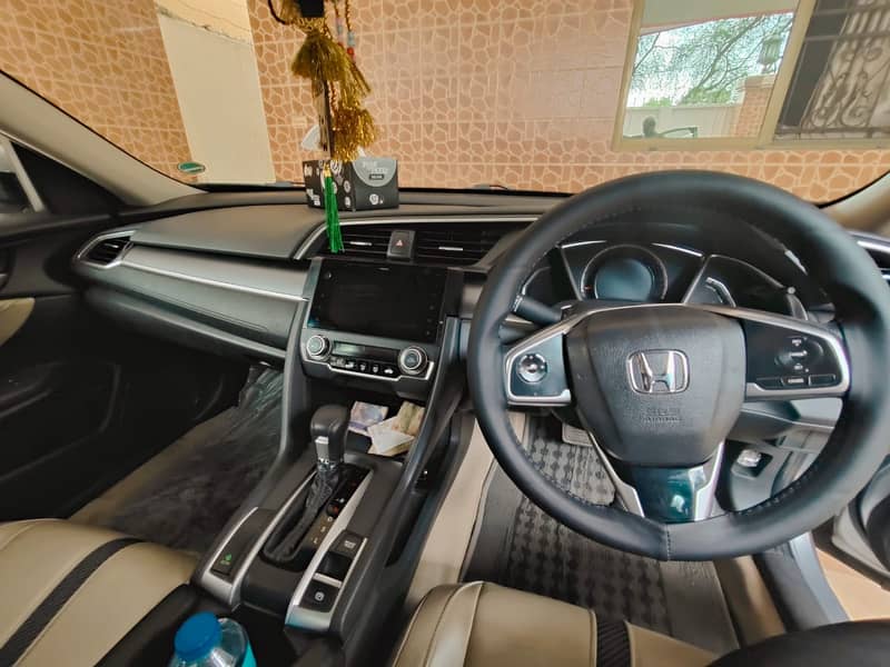 Rent a Car - Honda Civic X 2017 Model - Car Rental - Monthly Car Rent

                                                            alt=