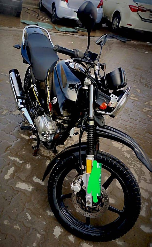 Yamaha Bike | Mdel YBR 125G Year 2020 | 19600 KMS Call 0332 - 1213131

                                                            alt=