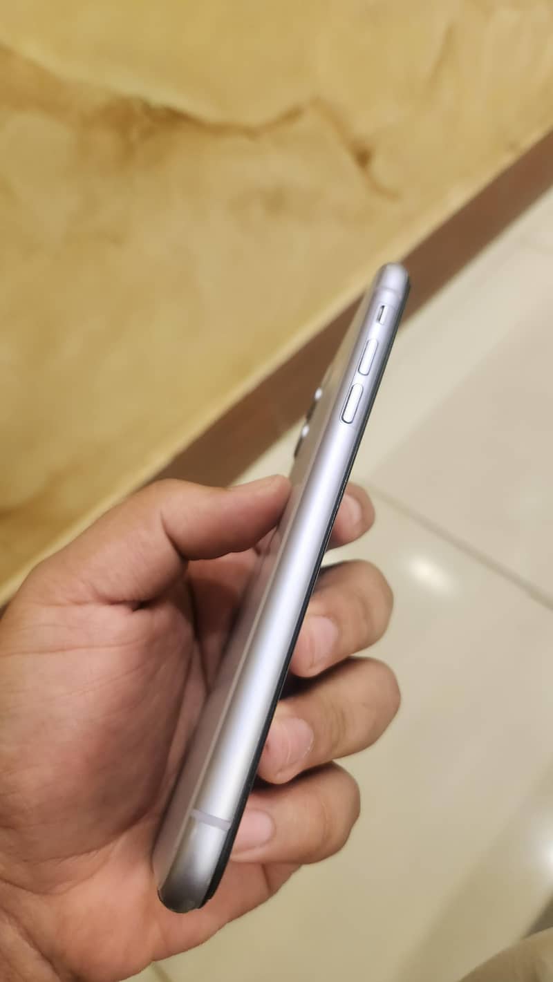 Iphone 11 128gb

                                                            alt=