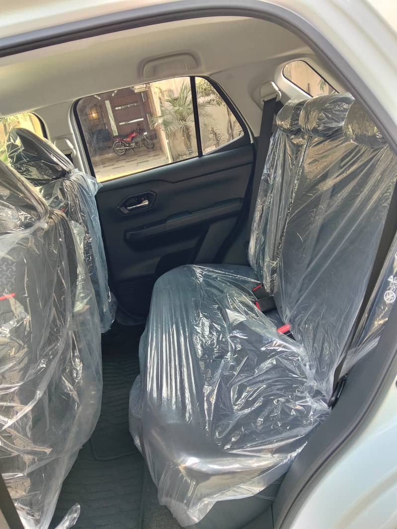 Daihatsu Rocky 2020

                                                            alt=