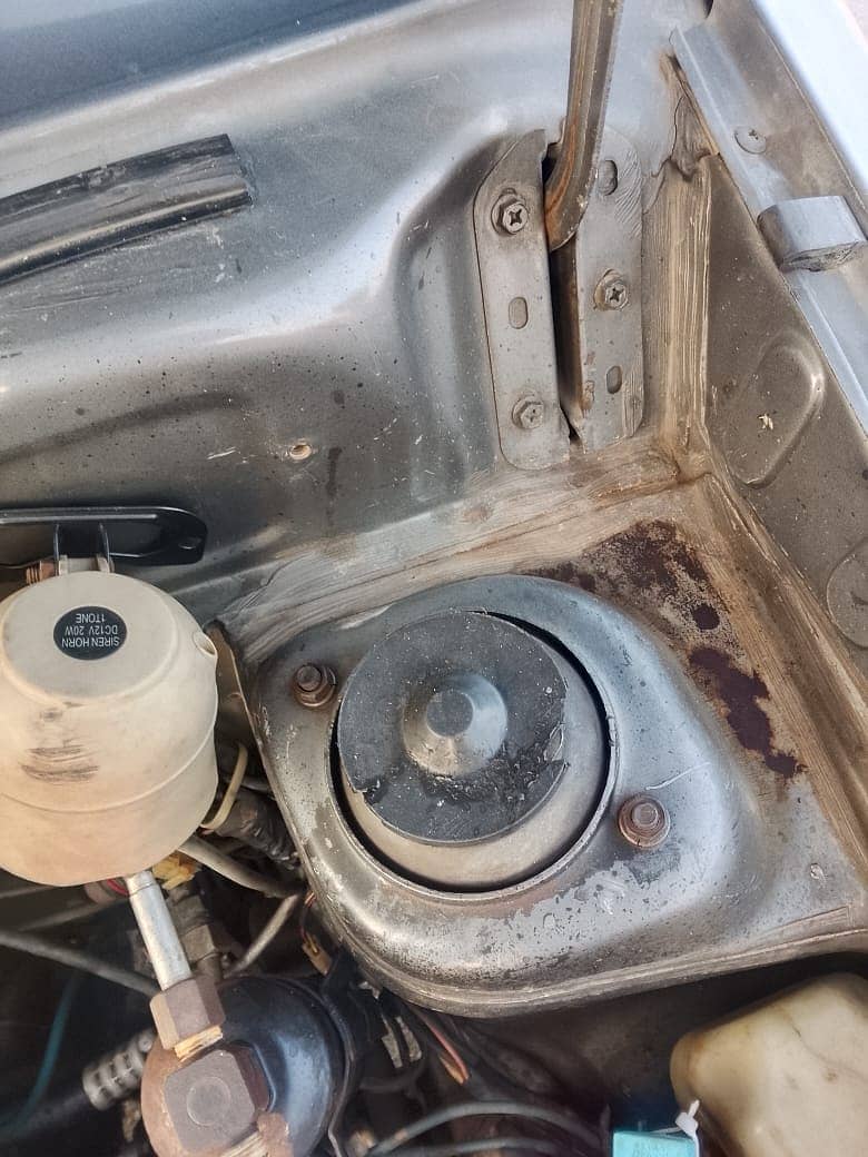 Suzuki Mehran VX 2011 Model For Sale

                                                            alt=