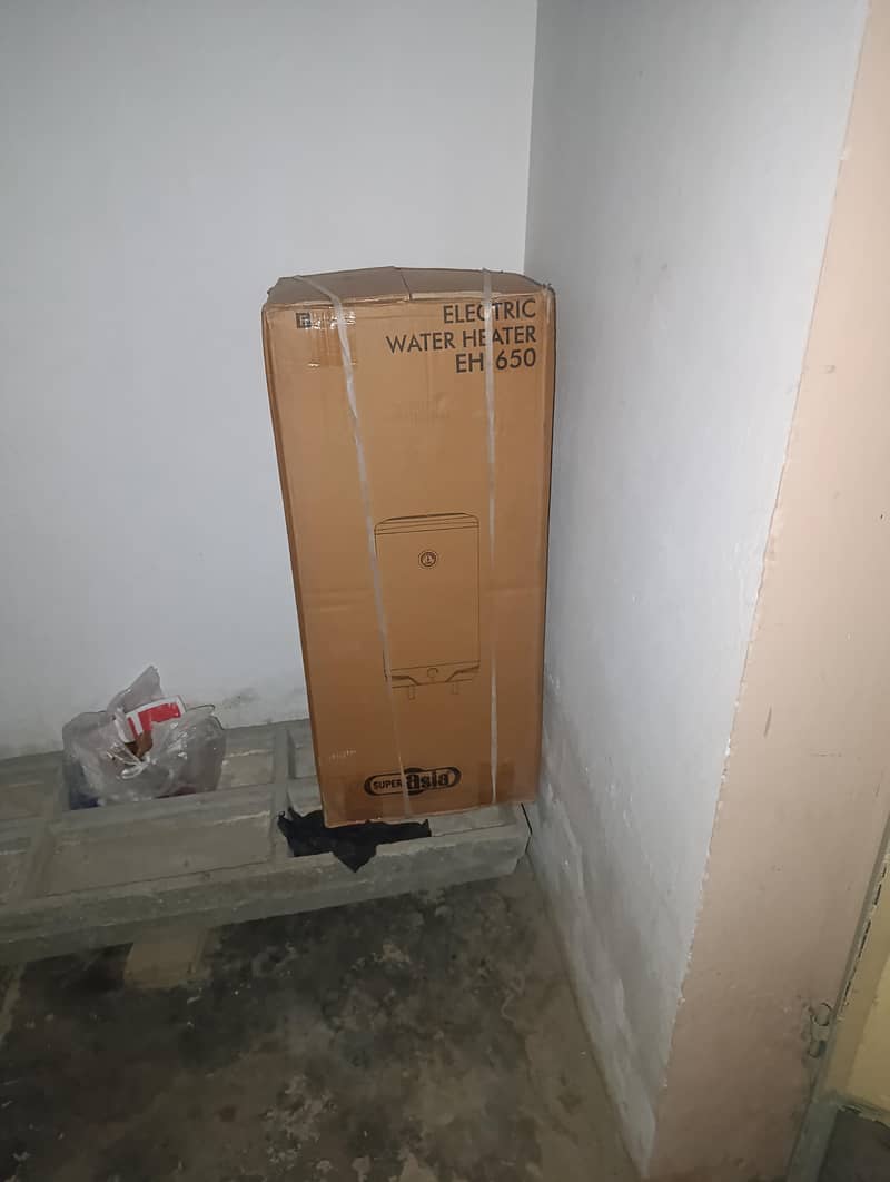 super asia 52 liter electric geyser

                                                            alt=