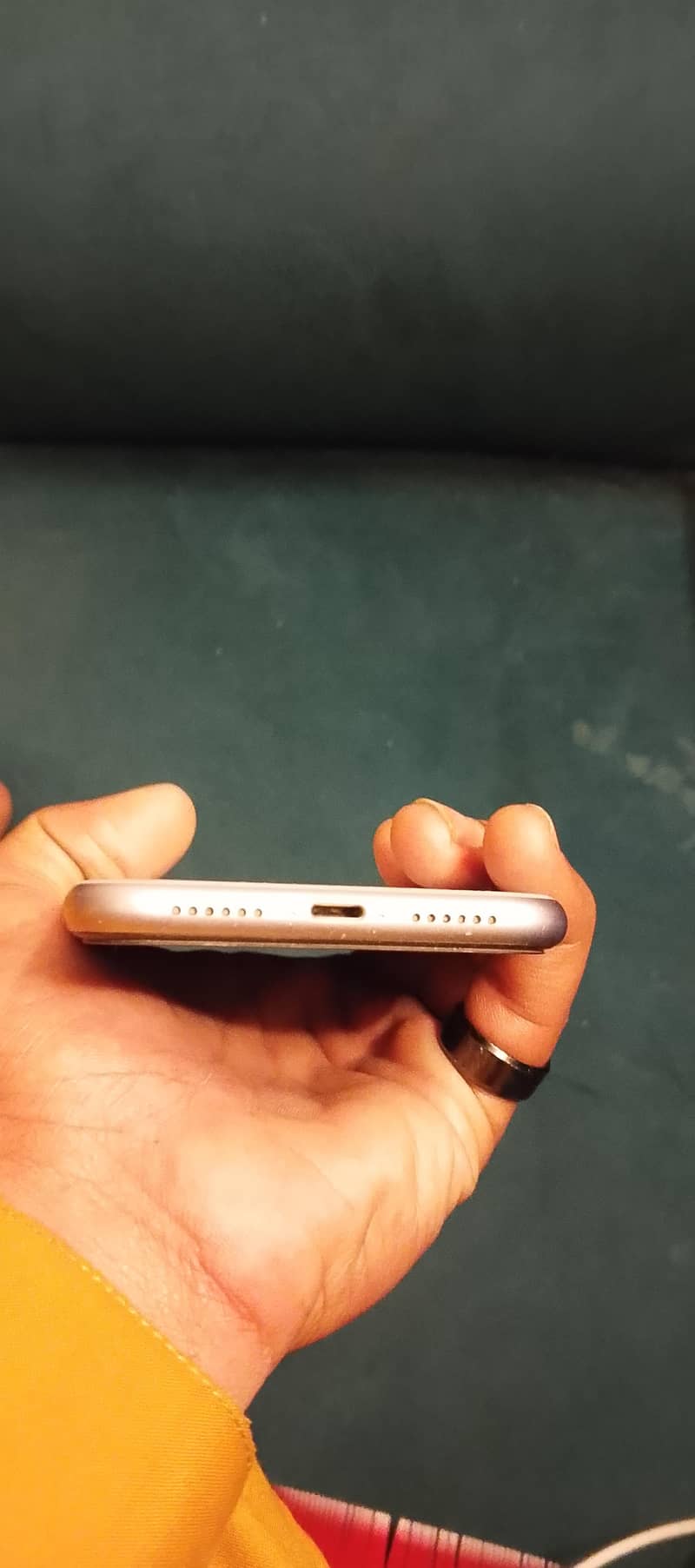 iphone 11 10by9 condition water pack

                                                            alt=