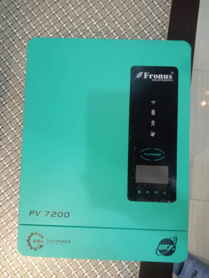 Flronus - Platinum PV 7200 Hybrid Inverter 7.2 KW / 2.5 Years used

                                                            alt=