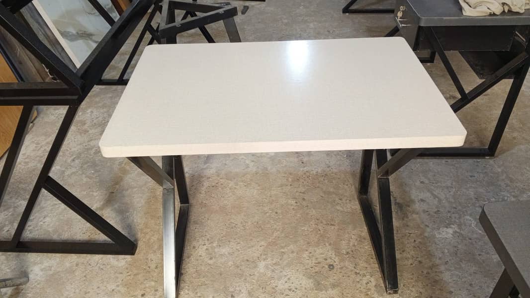 Conference Tables-Executive Tables-Reception Counters -Workstations

                                                            alt=