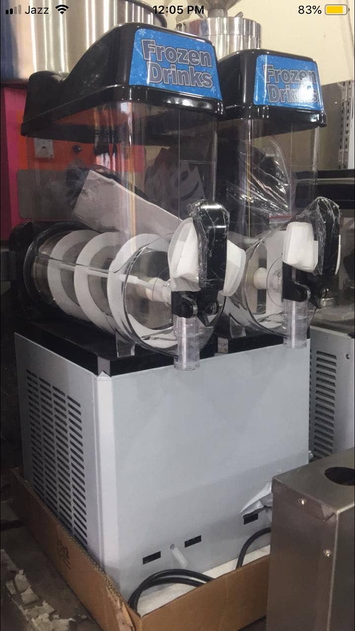 Slush machine soda water machine ice cube maker

                                                            alt=