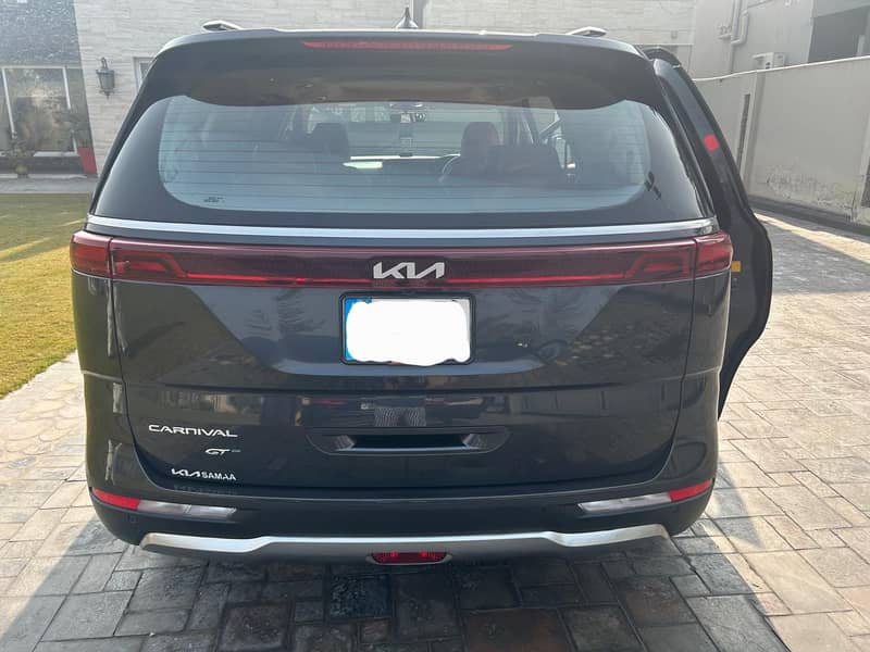 KIA Grand Carnival 2021 I Islamabad registered I Best Family car

                                                            alt=