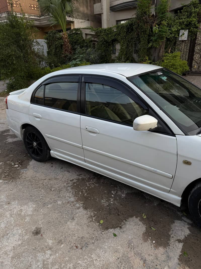 Honda Civic 2004 Model Up For Sale

                                                            alt=