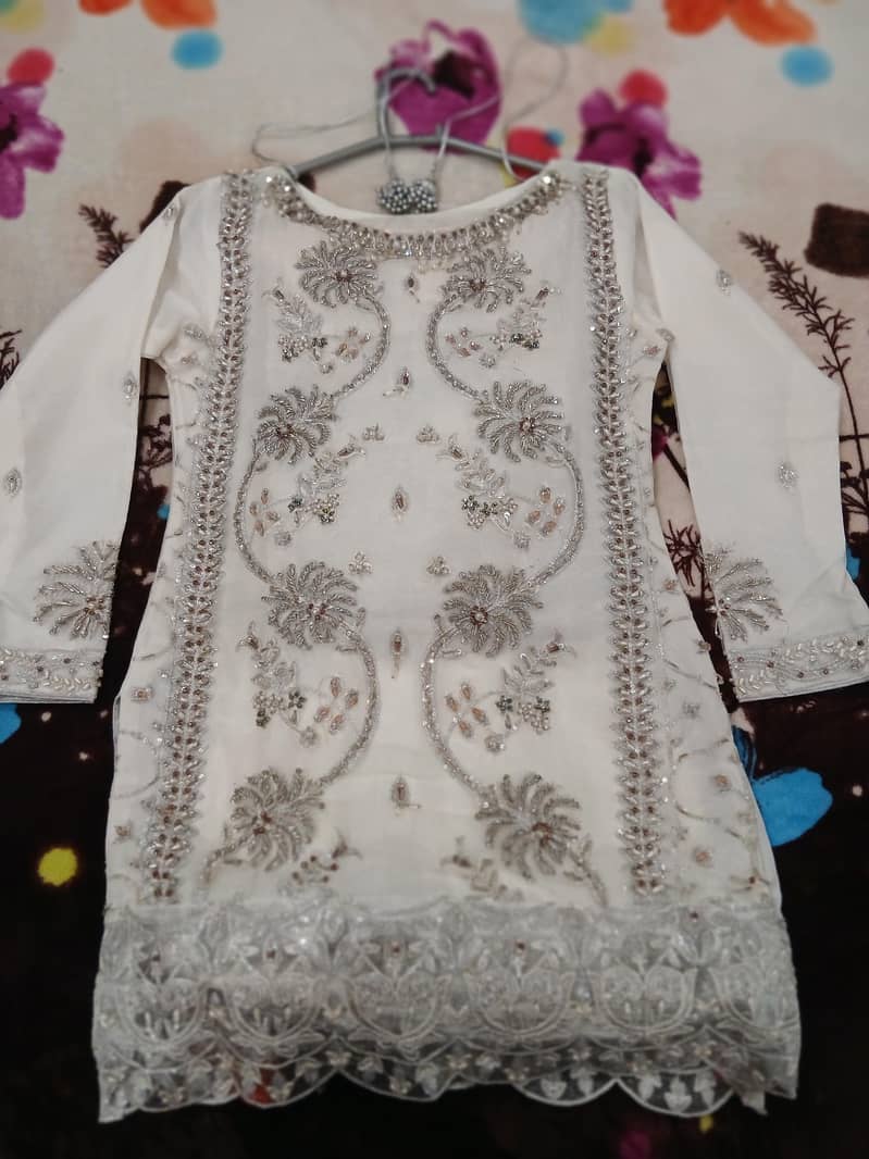 Wedding formal dress

                                                            alt=