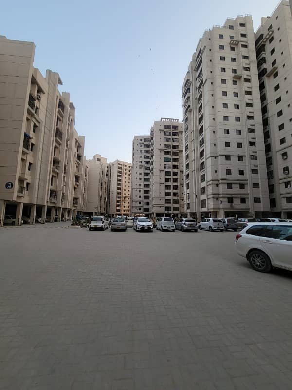 Lakhani Presidency West Open Corner Flat For Sale

                                                            alt=