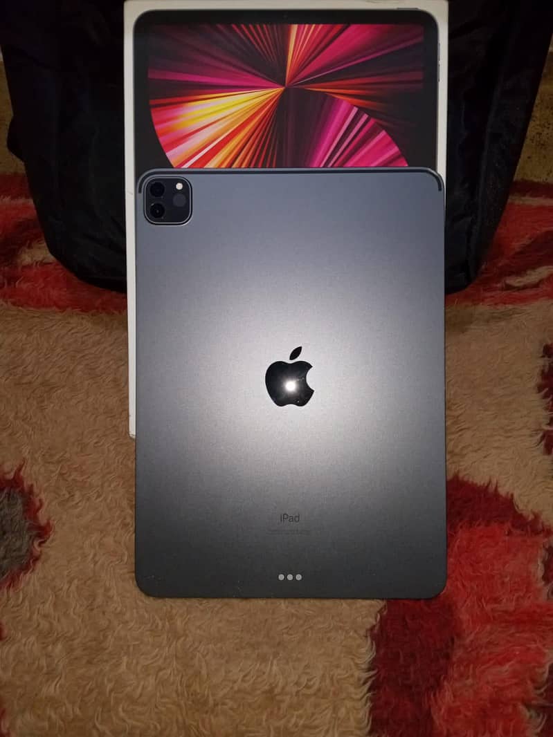 Ipad pro M1 chip Tablet New condition Urgently Sale

                                                            alt=