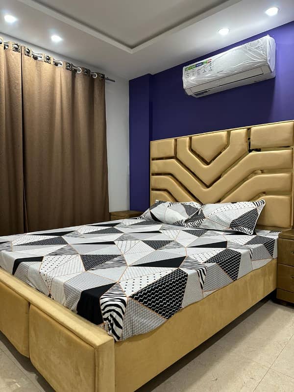 per day fully furnish apartment for rent weekly available

                                                            alt=