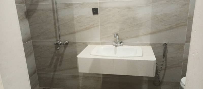 Gulshan e Elahi Scheme 33

                                                            alt=