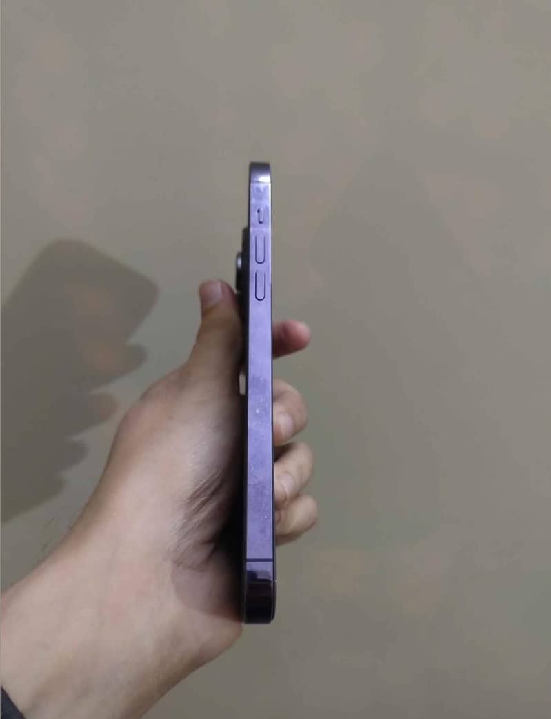 iphone 14 pro max

                                                            alt=