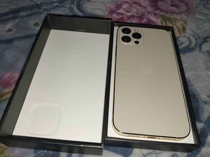 iPhone 12 pro gold colour PTA Official approve with box

                                                            alt=