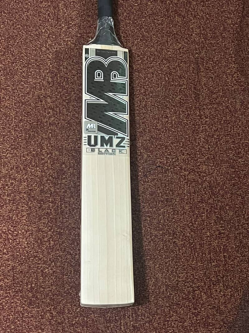 Brand New - UMZ Black Edition Cricket Bat • 2.7lb

                                                            alt=