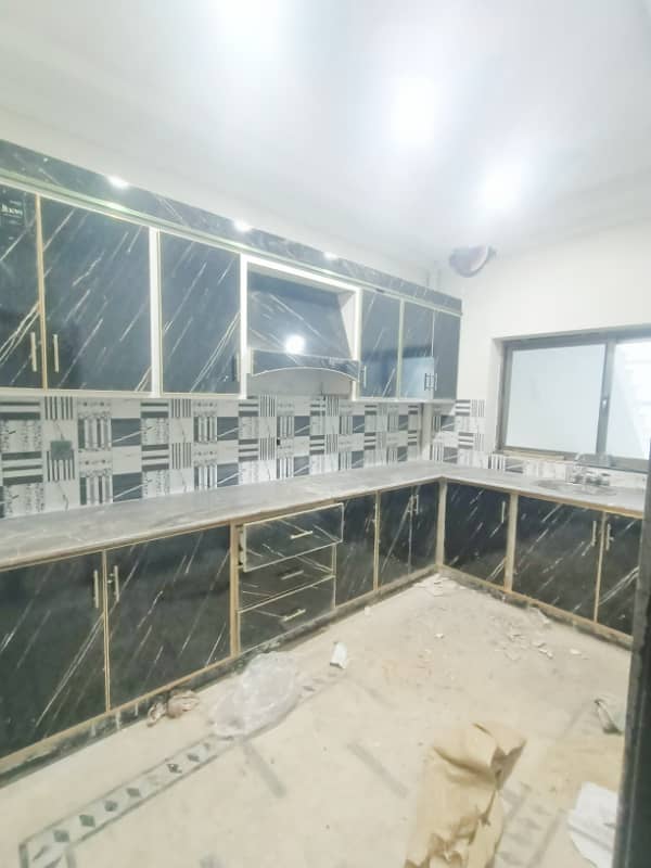 Ghouri town pH 5B 7 Marla Duble Story House For Rent water Tanker electrity Available

                                                            alt=