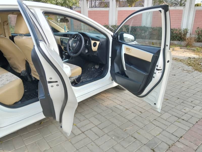 Toyota Corolla Altis Automatic 1.6 2020

                                                            alt=