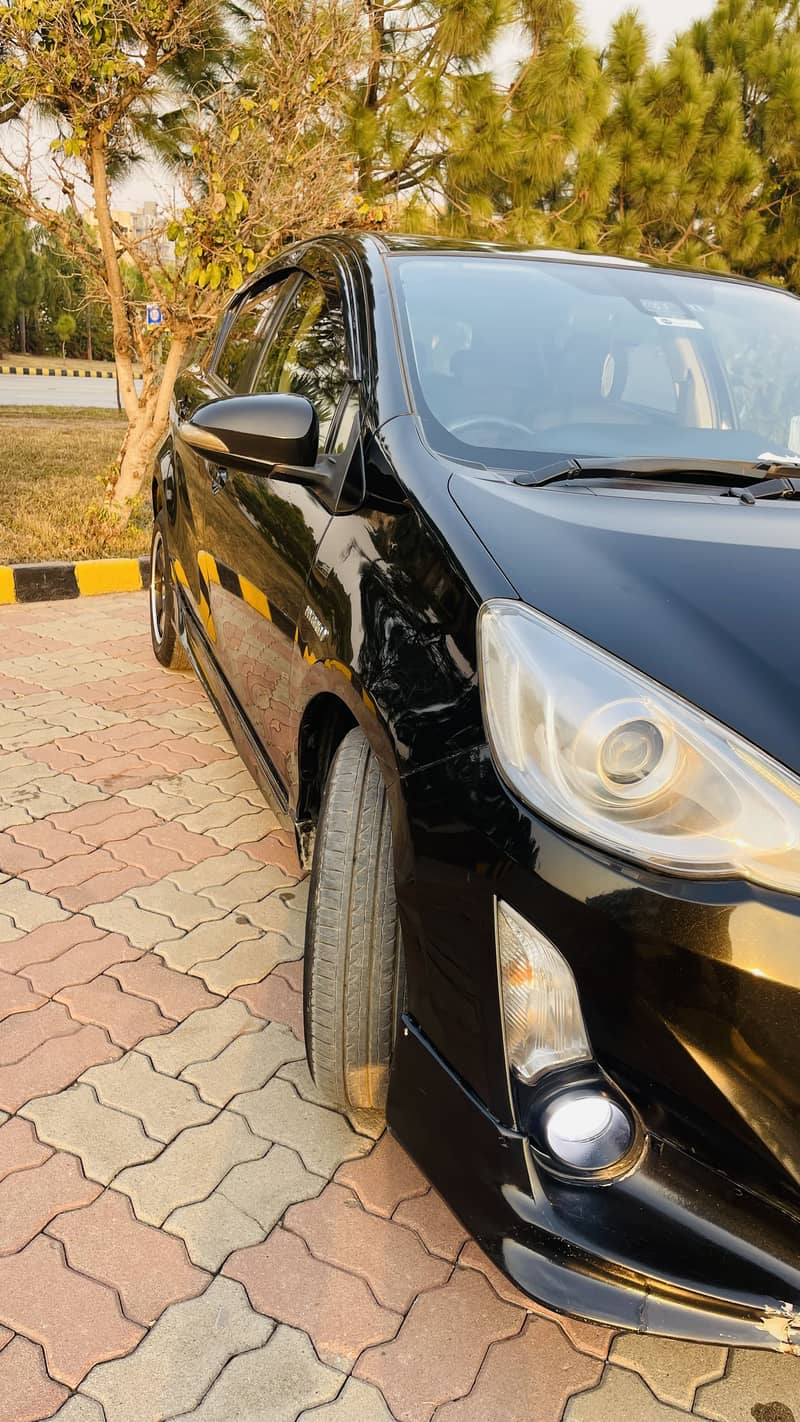 Toyota Aqua 2016 | Islamabad registered | best hatchback

                                                            alt=