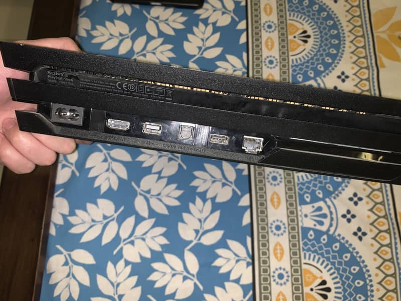 PS4 pro 1tb

                                                            alt=