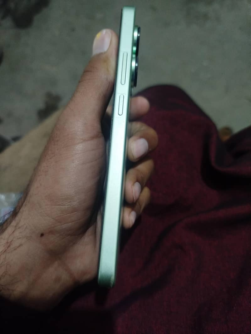 Redmi/ Note/13/8/256

                                                            alt=