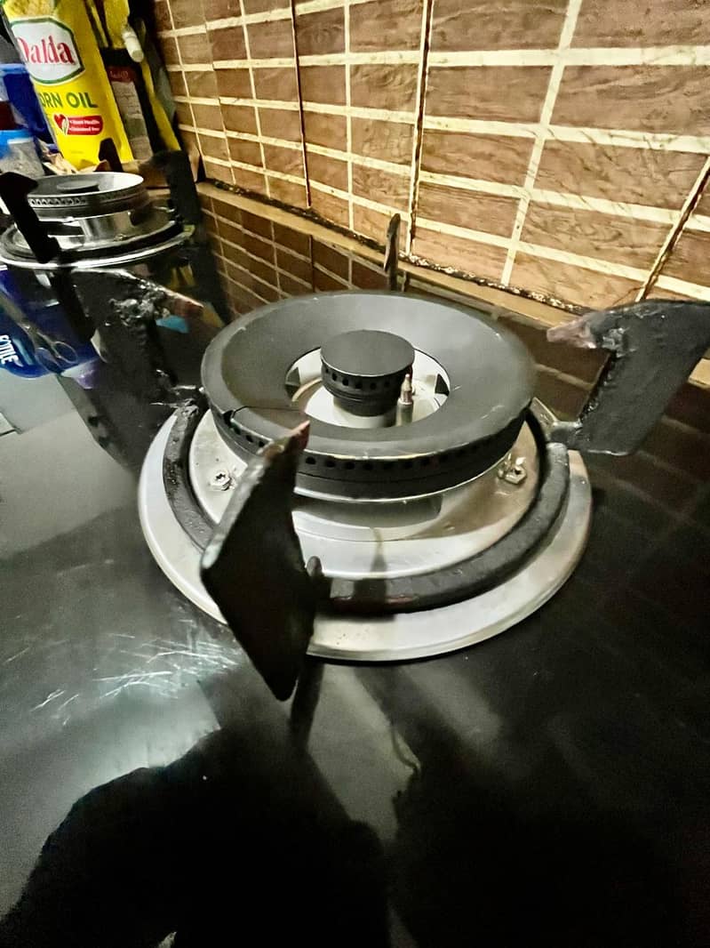 FOTILE GAS HOB 2 BURNERS (02 Years Used Neat & Clean)

                                                            alt=