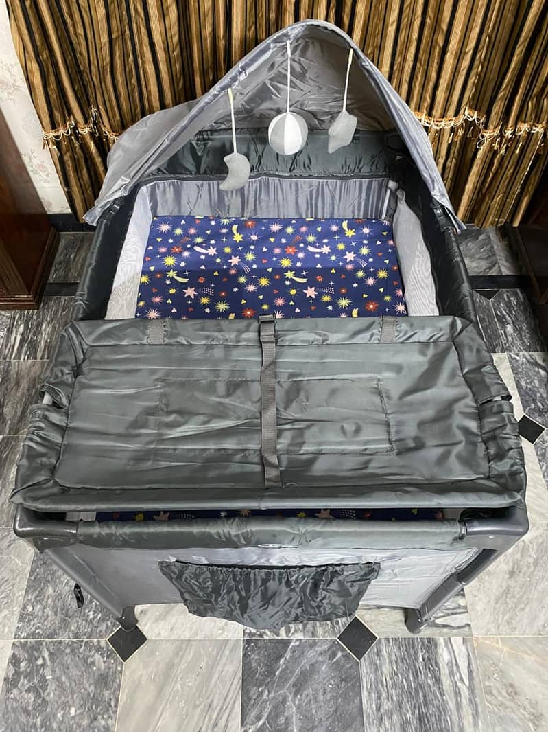 baby coat \ baby Playard \ baby Walker \ Baby high chair \ for sale.

                                                            alt=