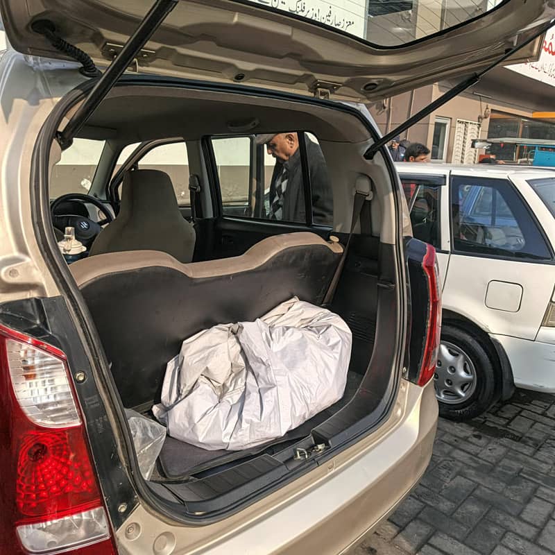 Suzuki wagon r almost original

                                                            alt=