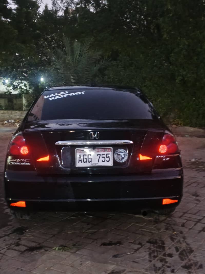 HONDA CIVIC 2004 BLACK

                                                            alt=