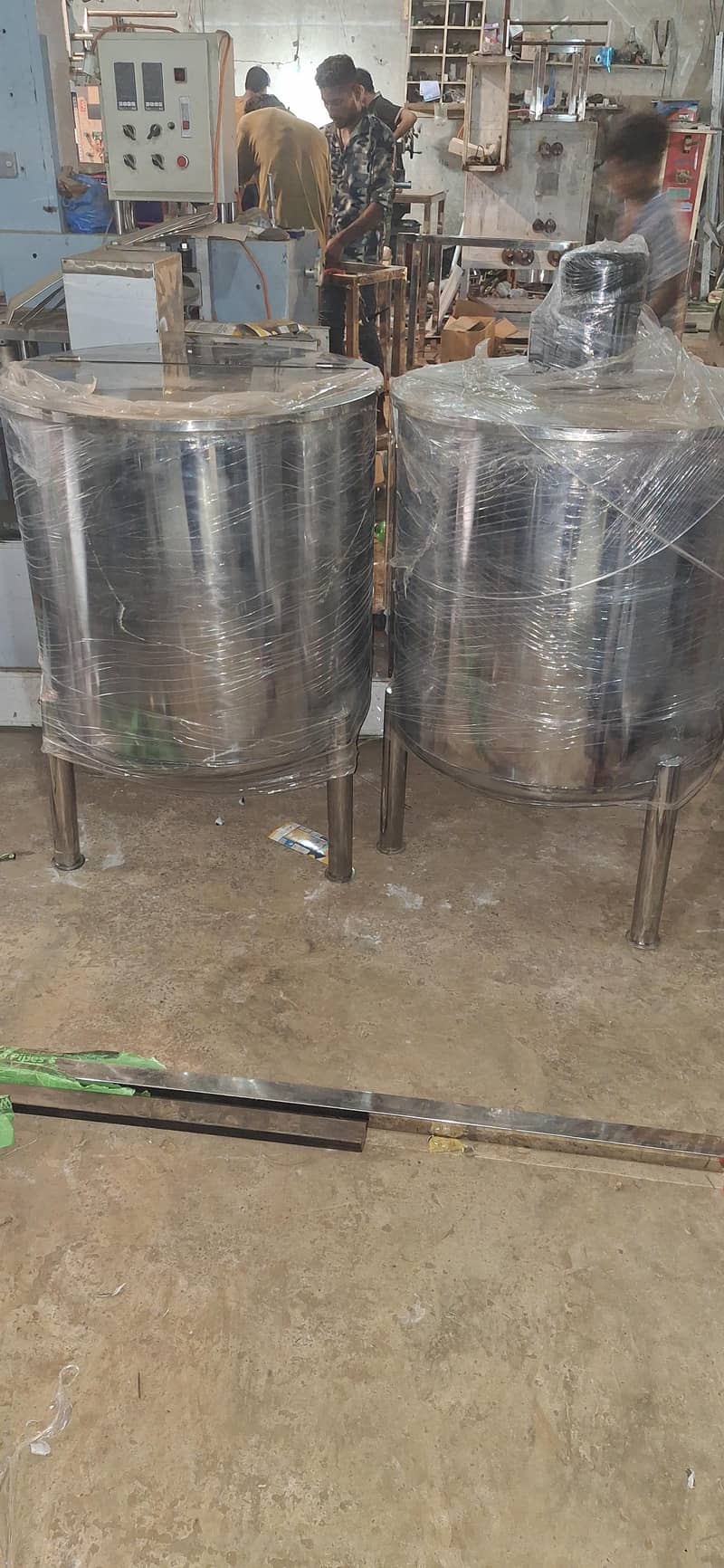 Piston Filling Machine For Liquid,Thick items Cream,Lotion Juice Water

                                                            alt=