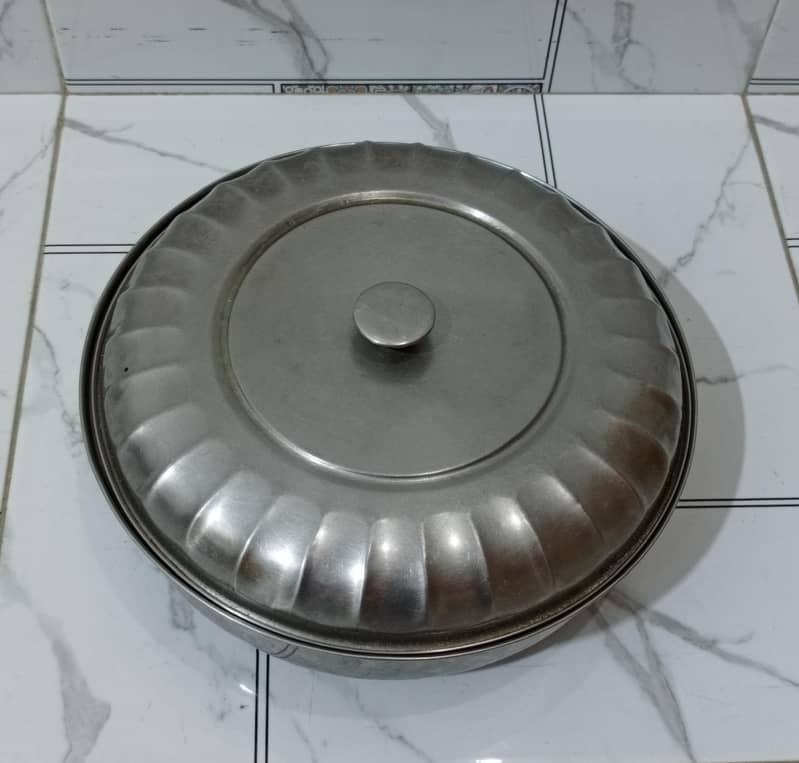 Steel pot Condition new

                                                            alt=