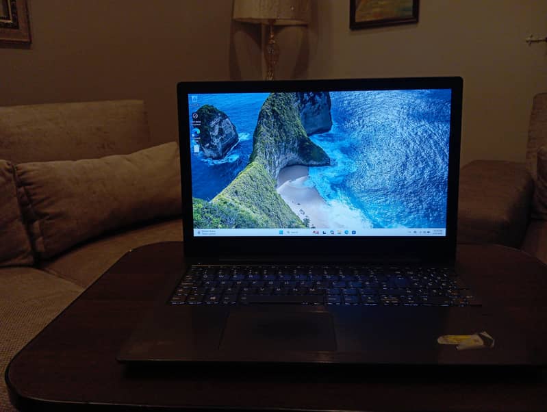 Lenovo Core i5 8th Generation | 8GB RAM &256GB SSD 15' Screen

                                                            alt=