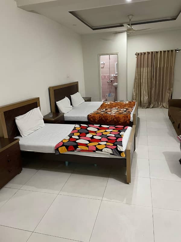 Hotel Rooms Available For Rent Daily, Weekly, or Monthly!

                                                            alt=