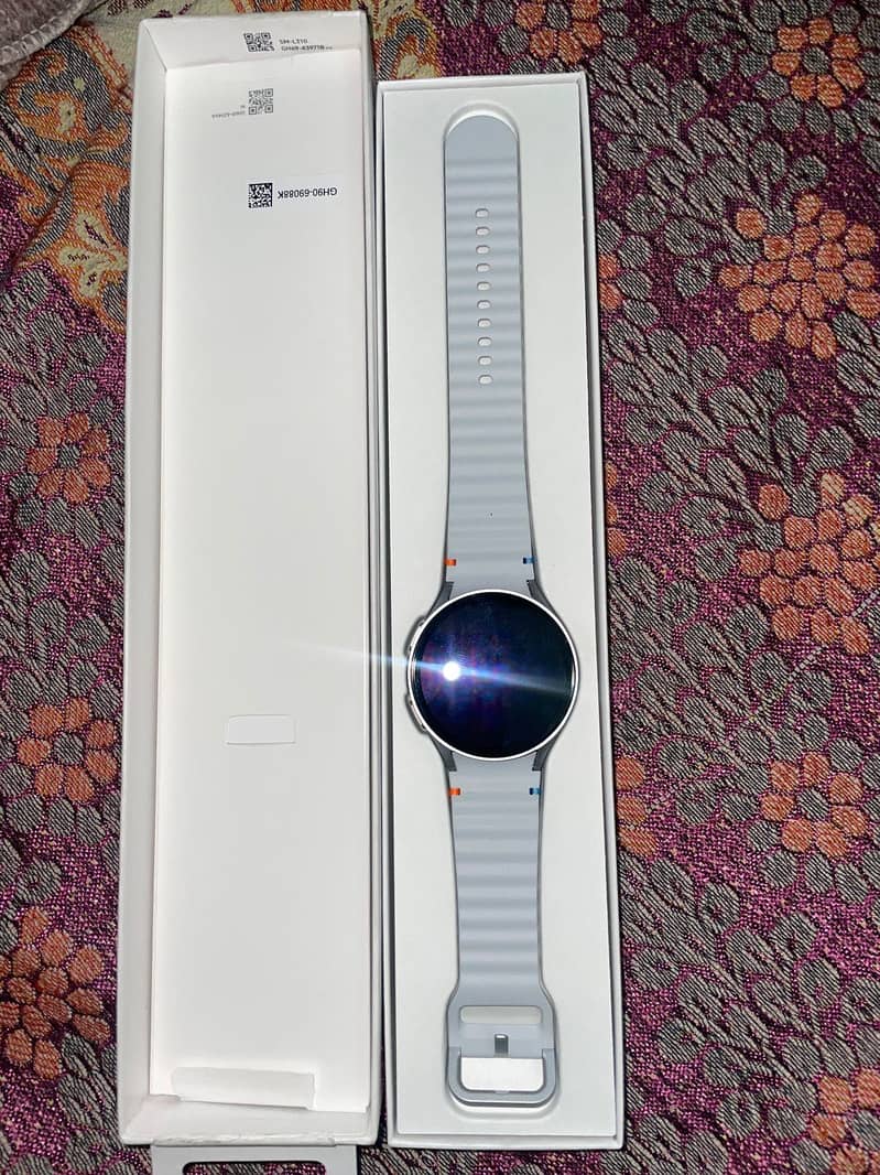 Samsung galaxy watch 7

                                                            alt=