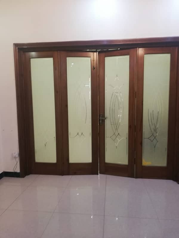 5 Marla Lower Portion For Rent

                                                            alt=