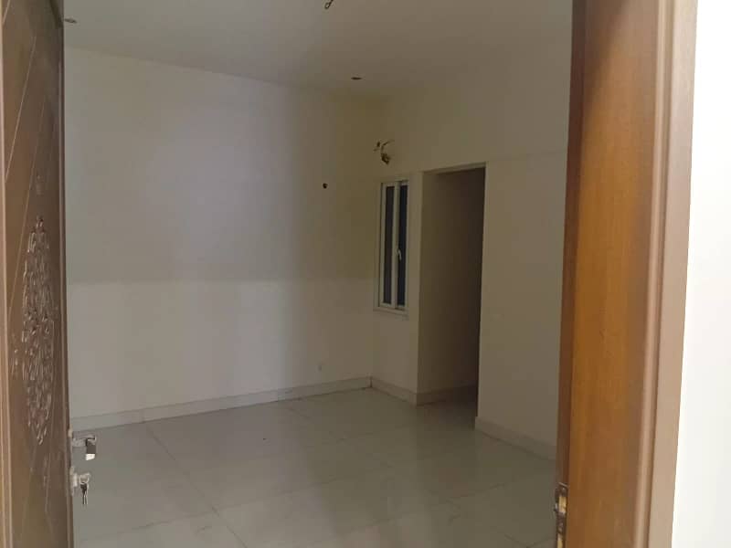 Silent Commercial Portion 4Bed DD FOR Rent

                                                            alt=