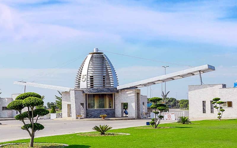 1.66 Marla Commercial Plot for Sale OLC A Block | Bahria Orchard Phase 2 Lahore

                                                            alt=