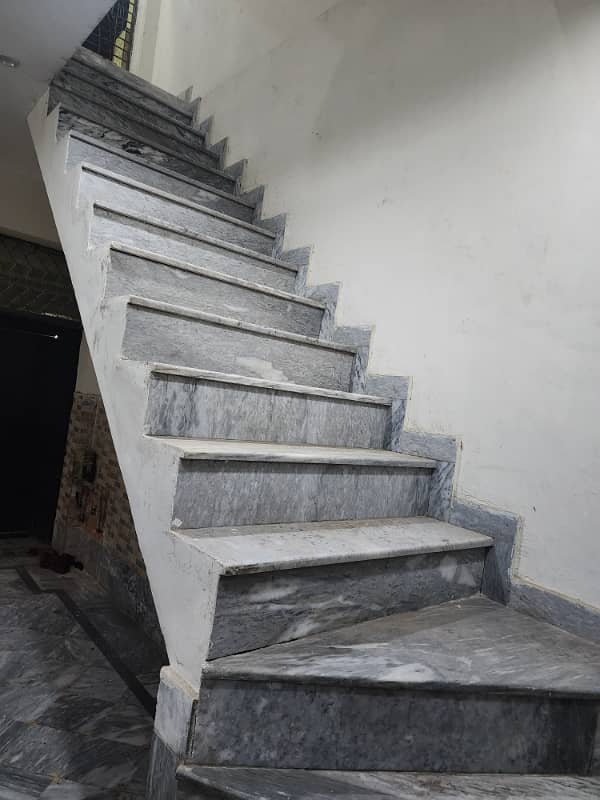 5 Marla Beautiful Triple Storey House Urgent For Sale Prime Location In Sabzazar

                                                            alt=