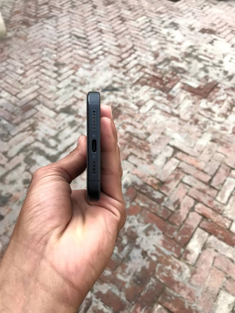 iphone 15 pro max

                                                            alt=