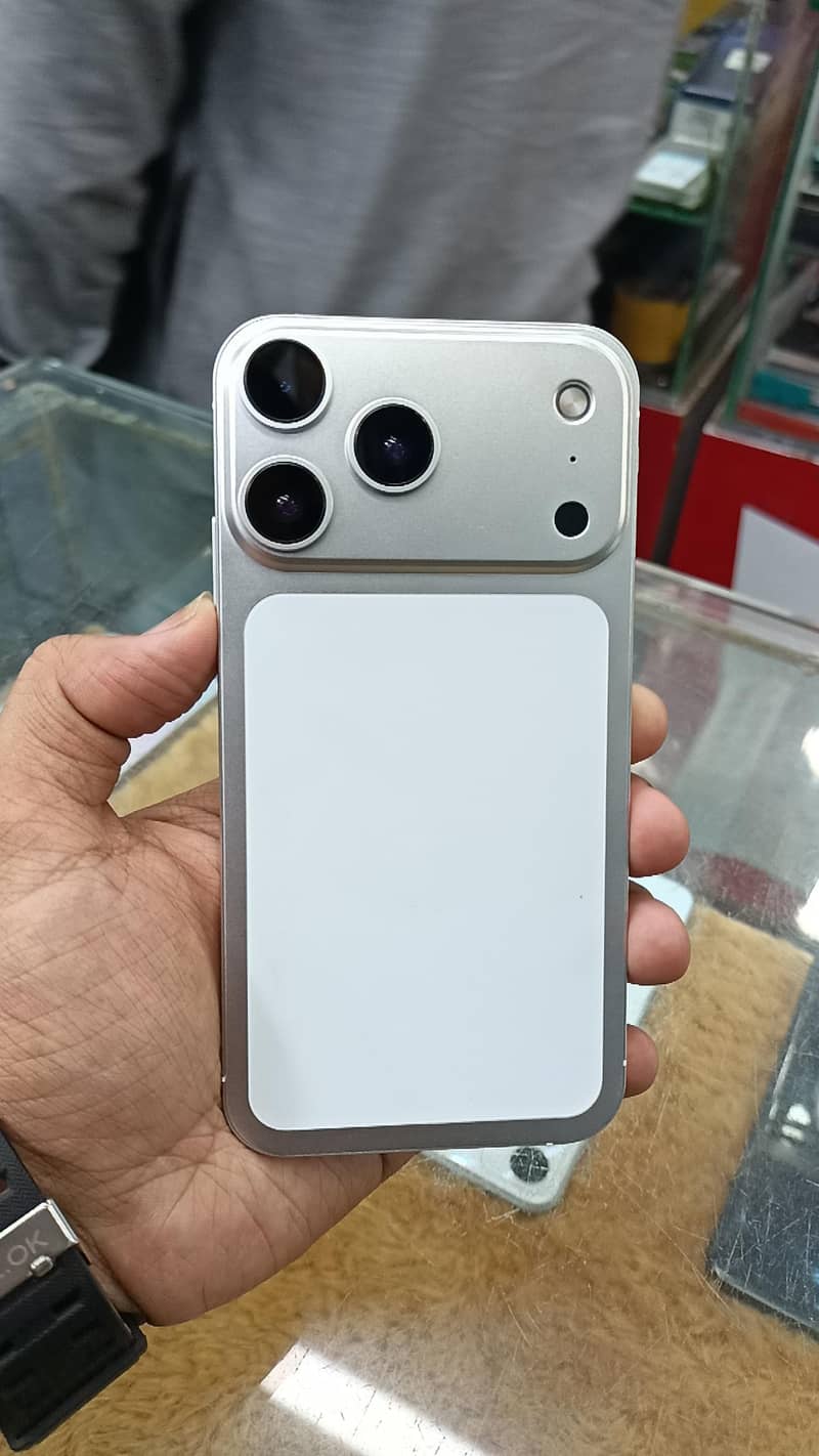 iPhone XR

                                                            alt=