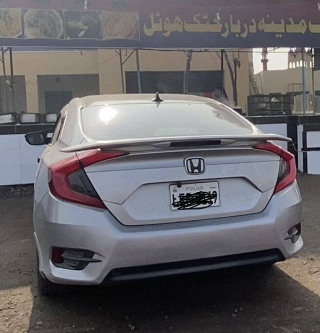 Rs style spoiler

                                                            alt=