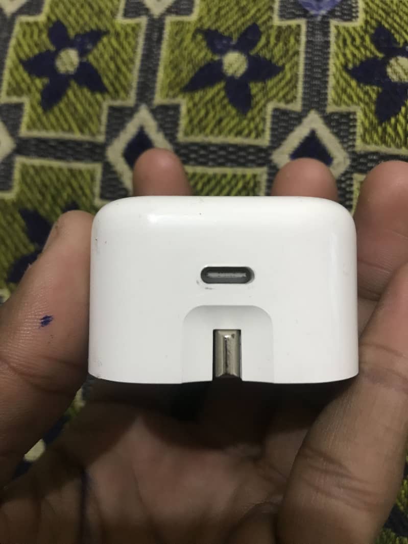 One one month used

                                                            alt=